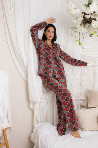 DreamCat Warm Flannel Women's Pajamas - Warm Patterns