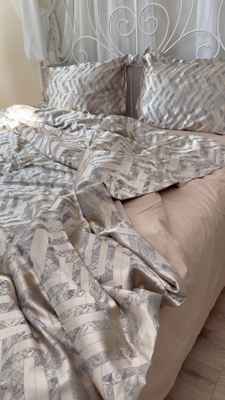 Jacquard -Cotton Sateen Bedding Collection — Luxurious Style