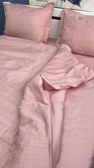 Textured and Smooth Cotton Sateen Bedding Collection — Pink Tenderness