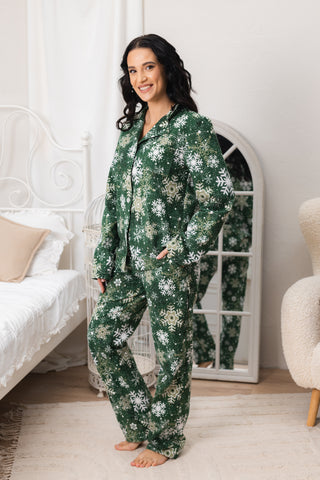 DreamCat Warm Flannel Women's Pajamas — Festive Comfort